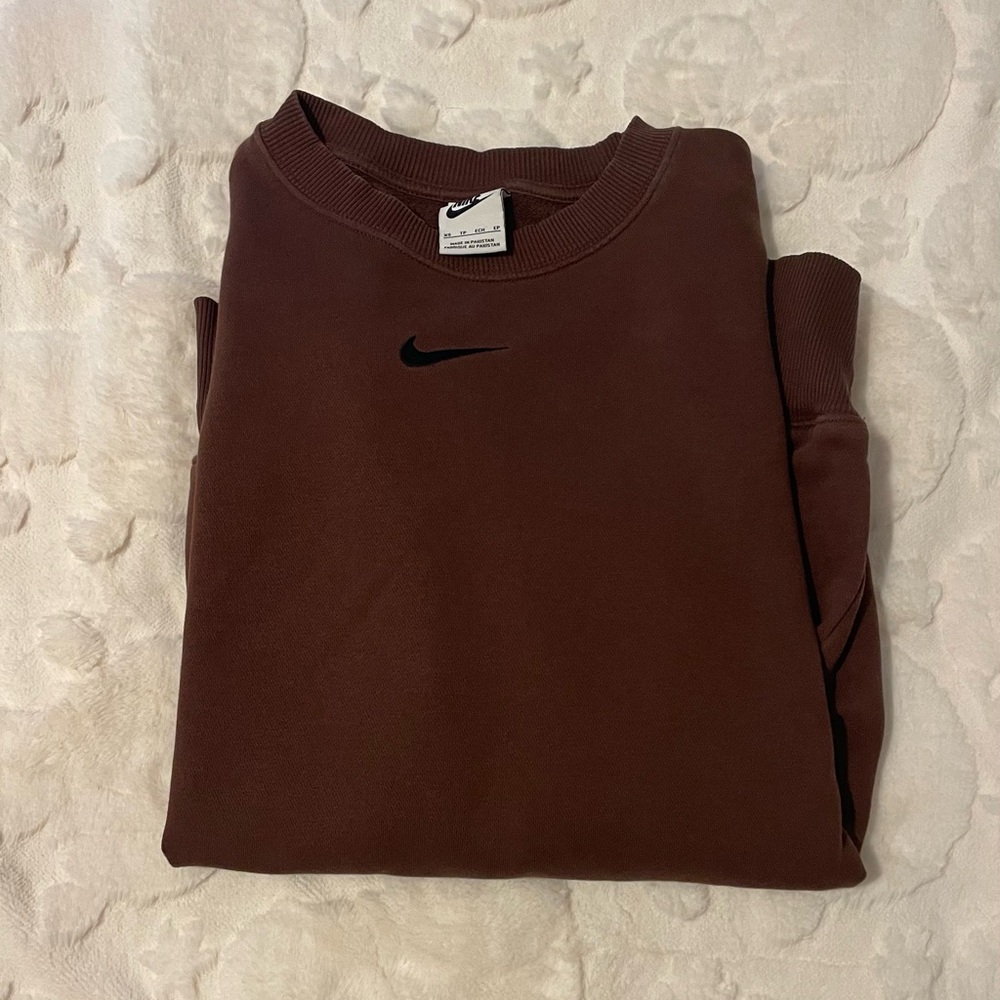 Nike Women’s Brown Sweater   Size: XS